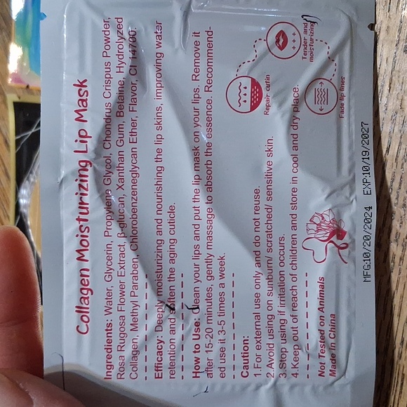 24K Gold Eye Mask - Picture 3 of 5